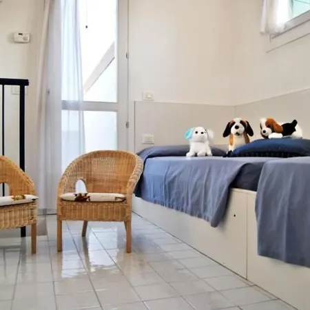 Mit Balkon By Interhome