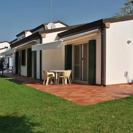 Mit Balkon By Interhome Caorle